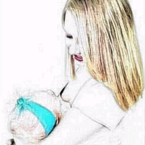 Meet your Posher, Jess - Picture 4 of 8